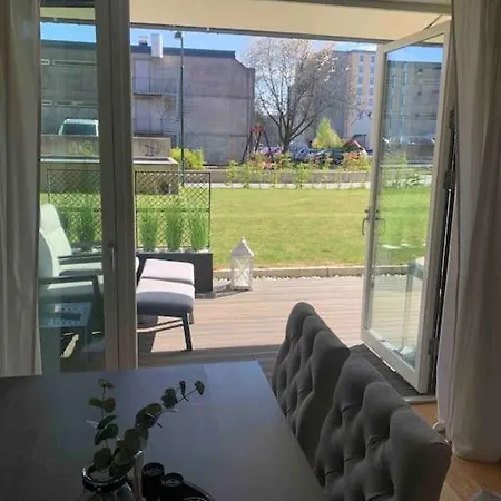 Moderne Solrik Leilighet - Gratis Lading/Sentralt Kristiansand Eksteriør bilde