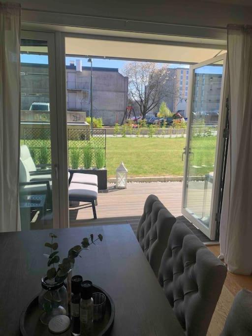Moderne Solrik - Gratis Lading/sentralt Leilighet Kristiansand