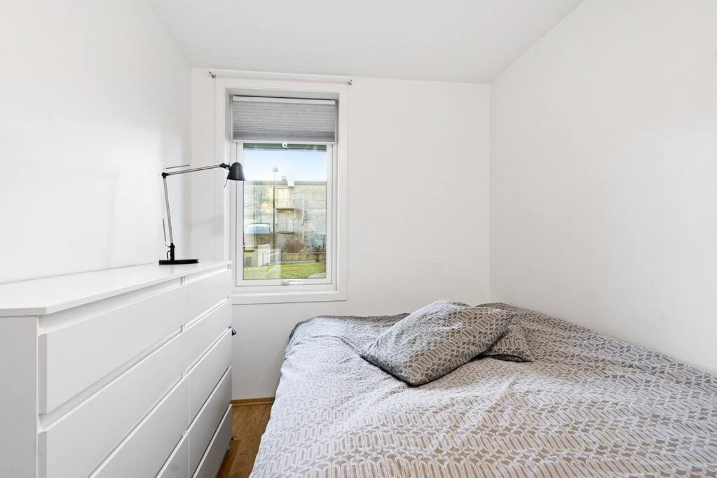 Leilighet Moderne Solrik - Gratis Lading/sentralt Kristiansand
